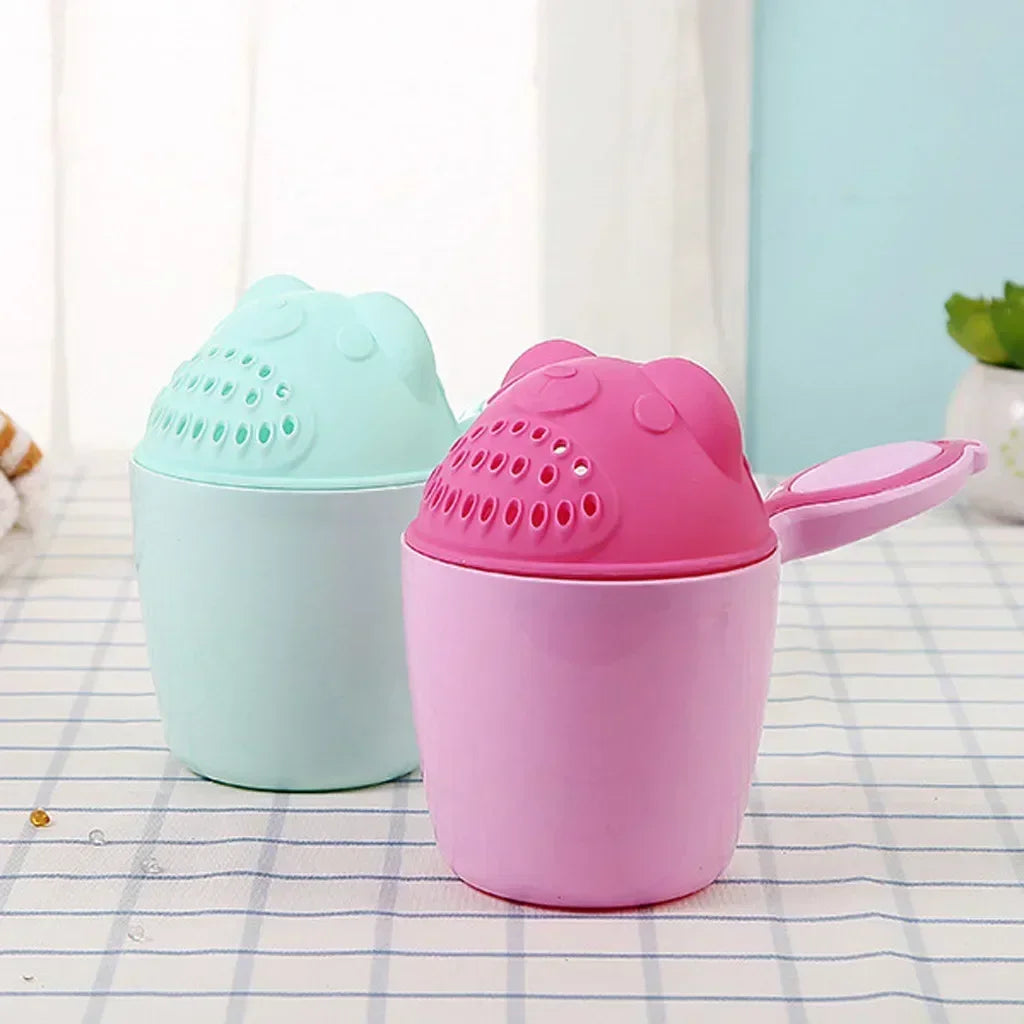 Baby Shampoo Rinse Cup Kids Bath Waterfall Rinser Children Bathing Baby Shower Spoons Child Washing Hair Cup Toddle Shampoo Cup