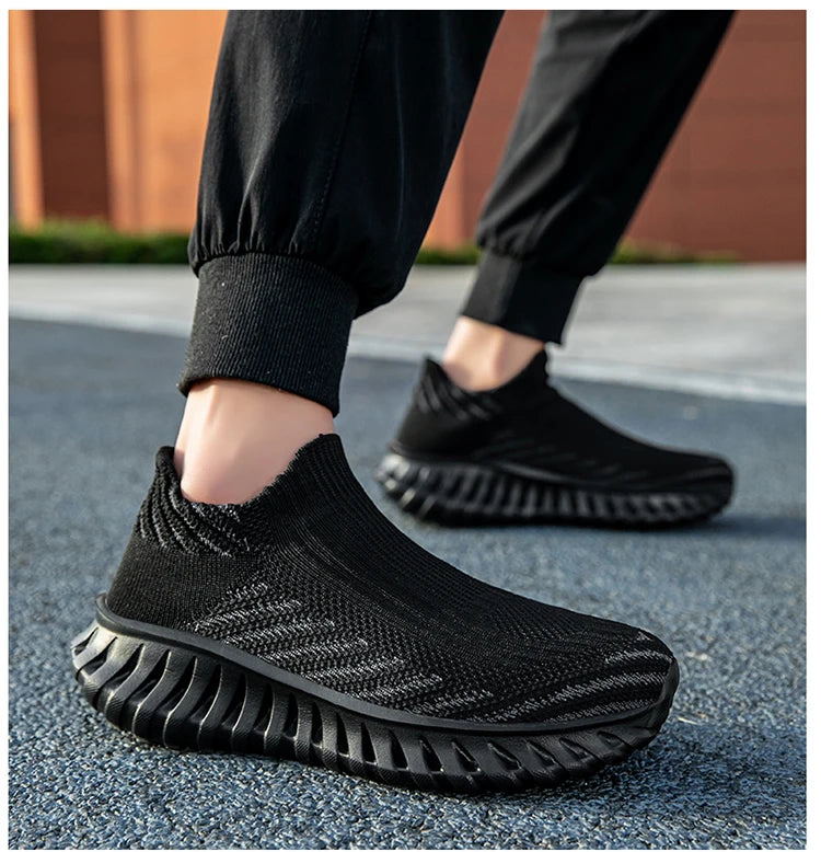 Men Sock Shoes Women Running Thick Sole Fashion Casual Sneakers Breathable Sport Shoes Couple Walking Fashion Sneakers Shoes