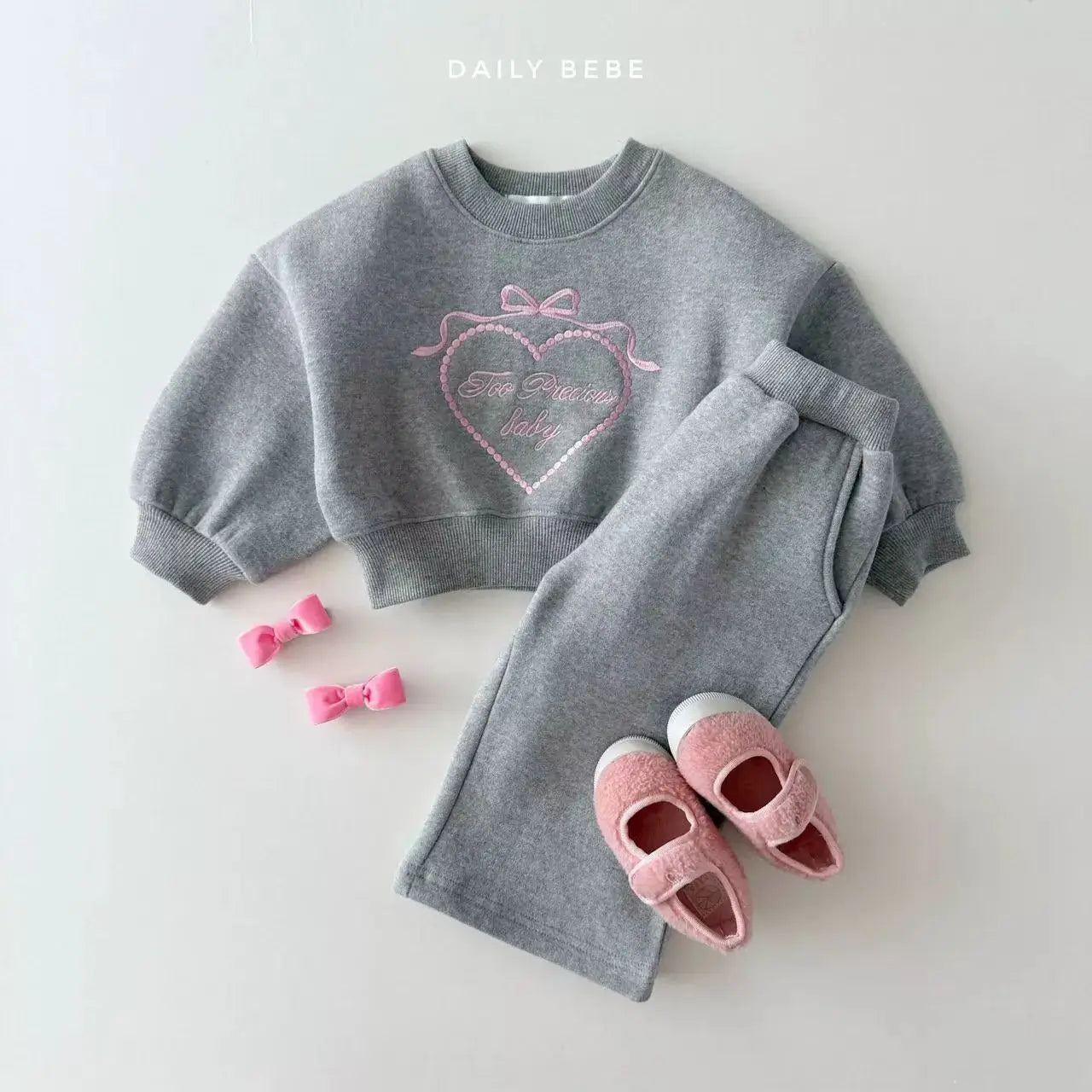 2025 Spring New Children Long Sleeve Clothes Set Baby Girls Heart Embroidery Sweatshirt + Pants 2pcs Suit Kids Sports Outfits