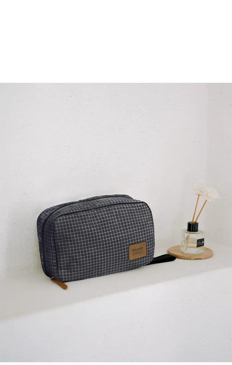 Naturehike Storage Bag Collapsible and Portable Travel Lightweight Toiletry Bag Business Luggage Packing Organize Bag