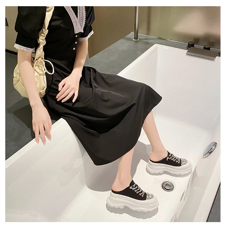 Women Shiny Rhinestones Shoes Four Seasons Casual Sneakers Women Stylish Sport Shoes Lace-Up Sports slippers zapatos mujer