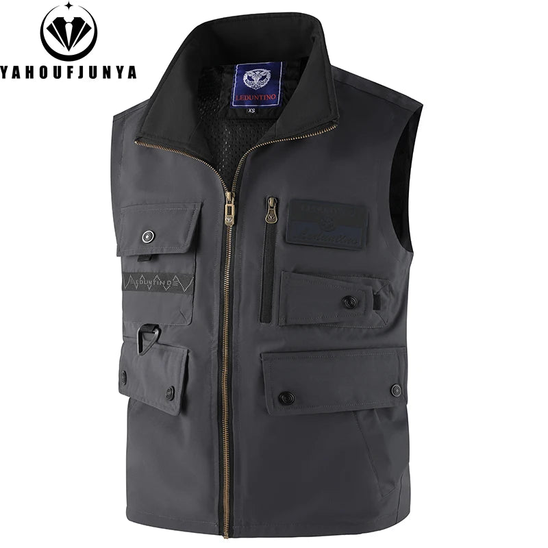 2026 New Summer Men Sleeveless Outdoor Cargo Leisure Lapel Vest Men Pocket Solid Color Fishing Camping Thin Vest Male Waistcoat