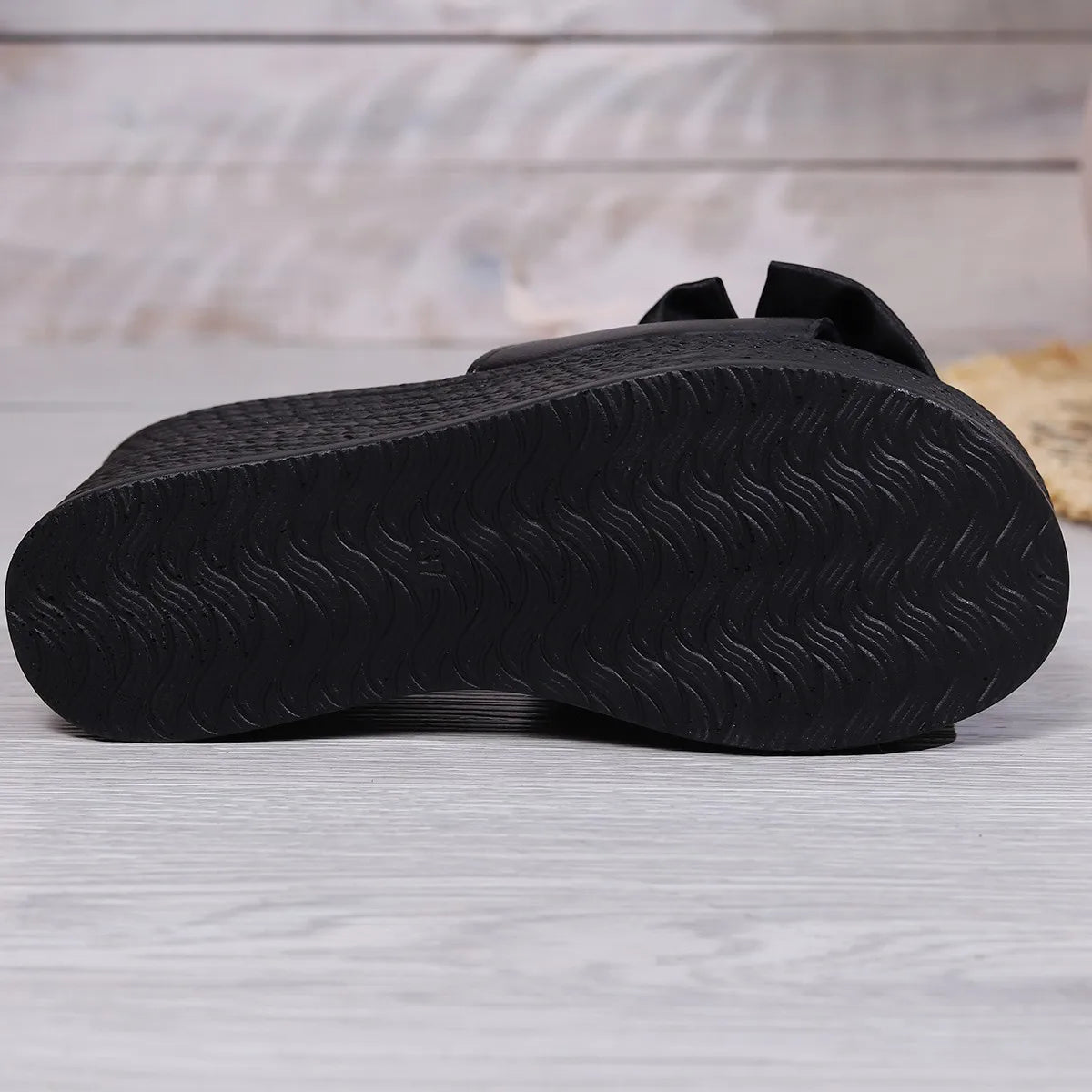 Women's Summer Fashion New Bow Designer Thick Sole Non-Slip Sandals Outdoor Casual Solid Color Open Toe Beach Flip Flops