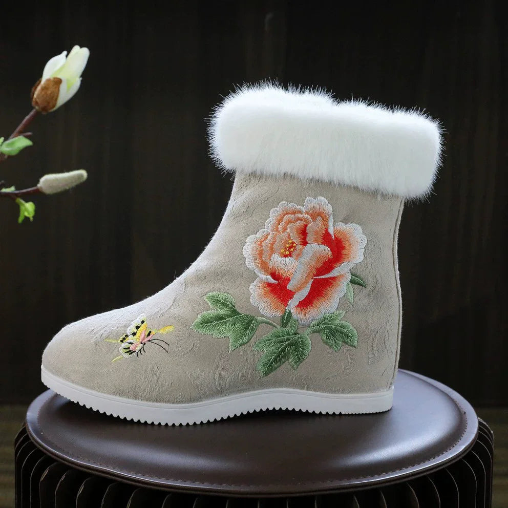 Winter Fashion Shoes Embroidered Fur Boots For Woman Bota Ancient Costume Botines Para Mujeres Hanfu Women's Boots Botas Mujer