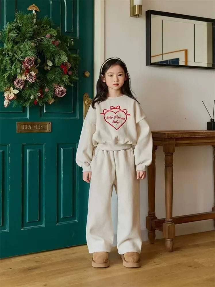 2025 Spring New Children Long Sleeve Clothes Set Baby Girls Heart Embroidery Sweatshirt + Pants 2pcs Suit Kids Sports Outfits