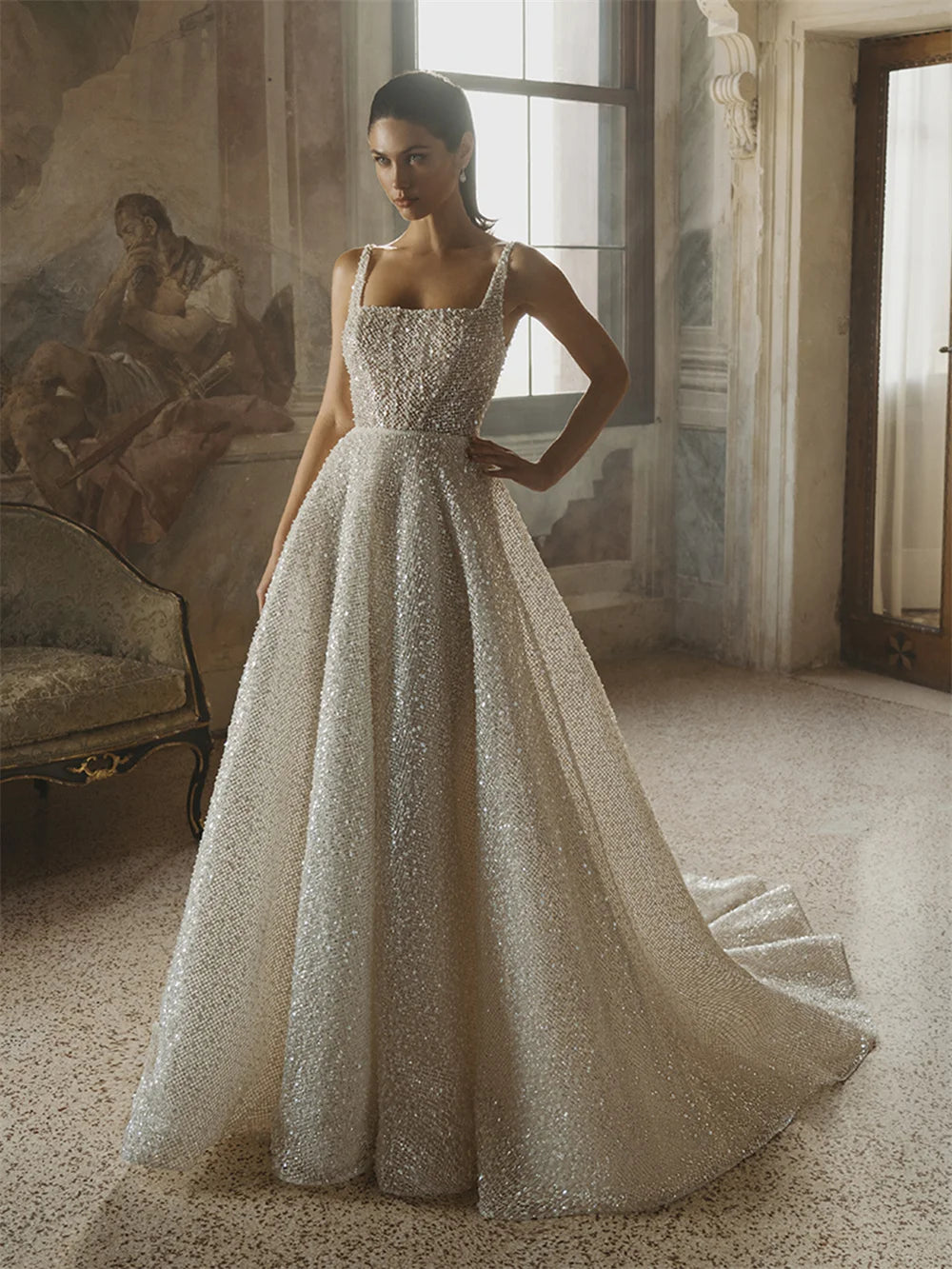 Customized Glitter Bling Bling Wedding Dress Spaghetti Straps Sequins Bridal Gown Sexy Sparkling Party Dress