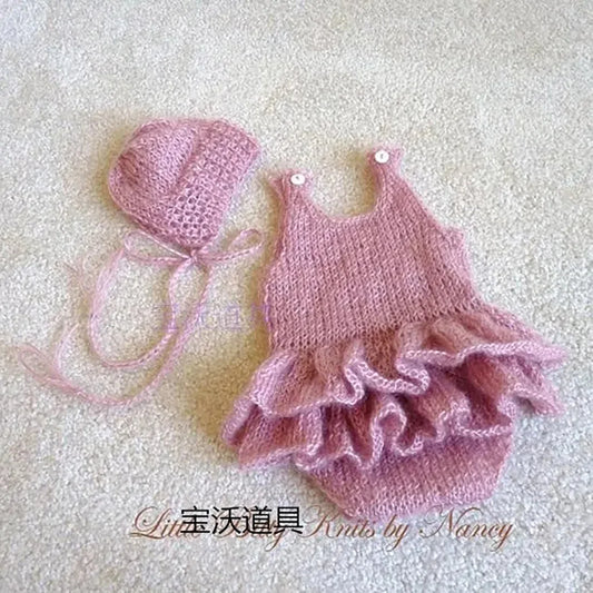 New Style Baby Hat and Romper Set Newborn Baby Pants Handmade Overall and Bonnet Props