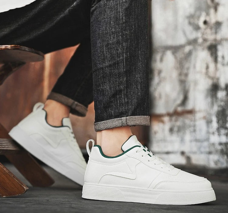 New plus size men's casual sports shoes versatile Korean version thick soled height increase white shoes student board shoes