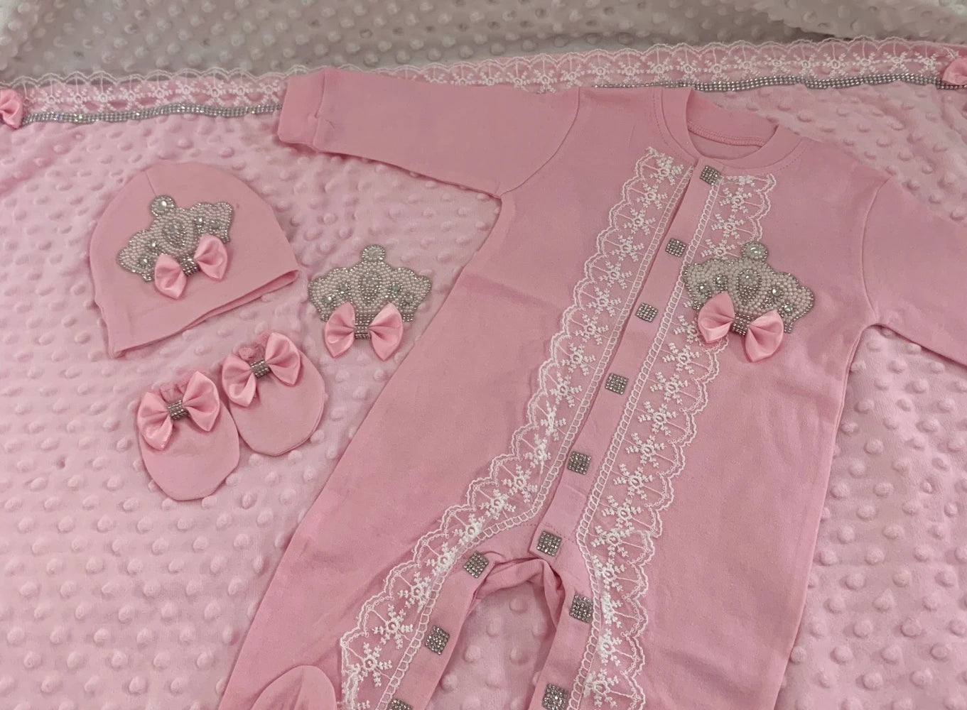 5pcs Baby Girl Outfits Set Welcome Home Hosptial Infant Receiving Blanket Pillow Bed Hat Mittens Romper Set