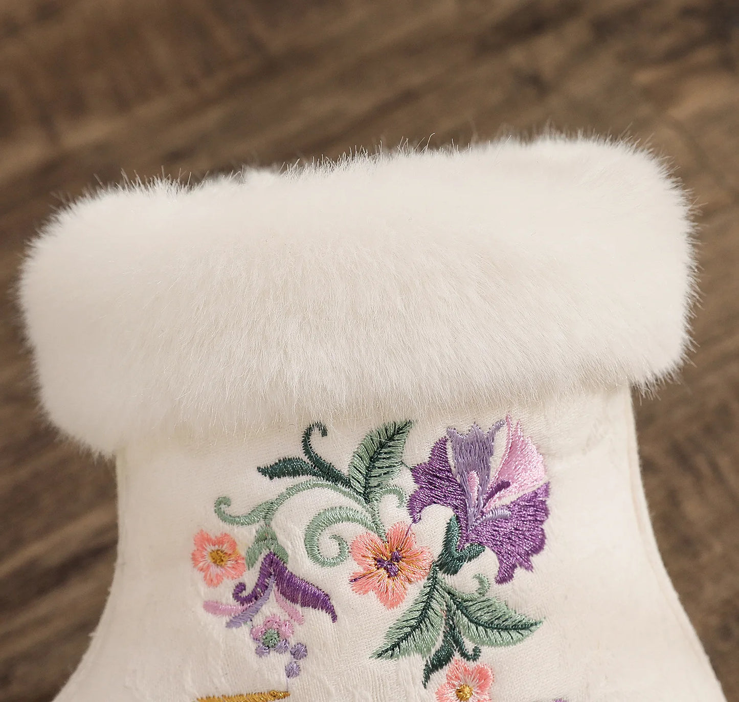 Winter Fashion Shoes Embroidered Fur Boots For Woman Bota Ancient Costume Botines Para Mujeres Hanfu Women's Boots Botas Mujer