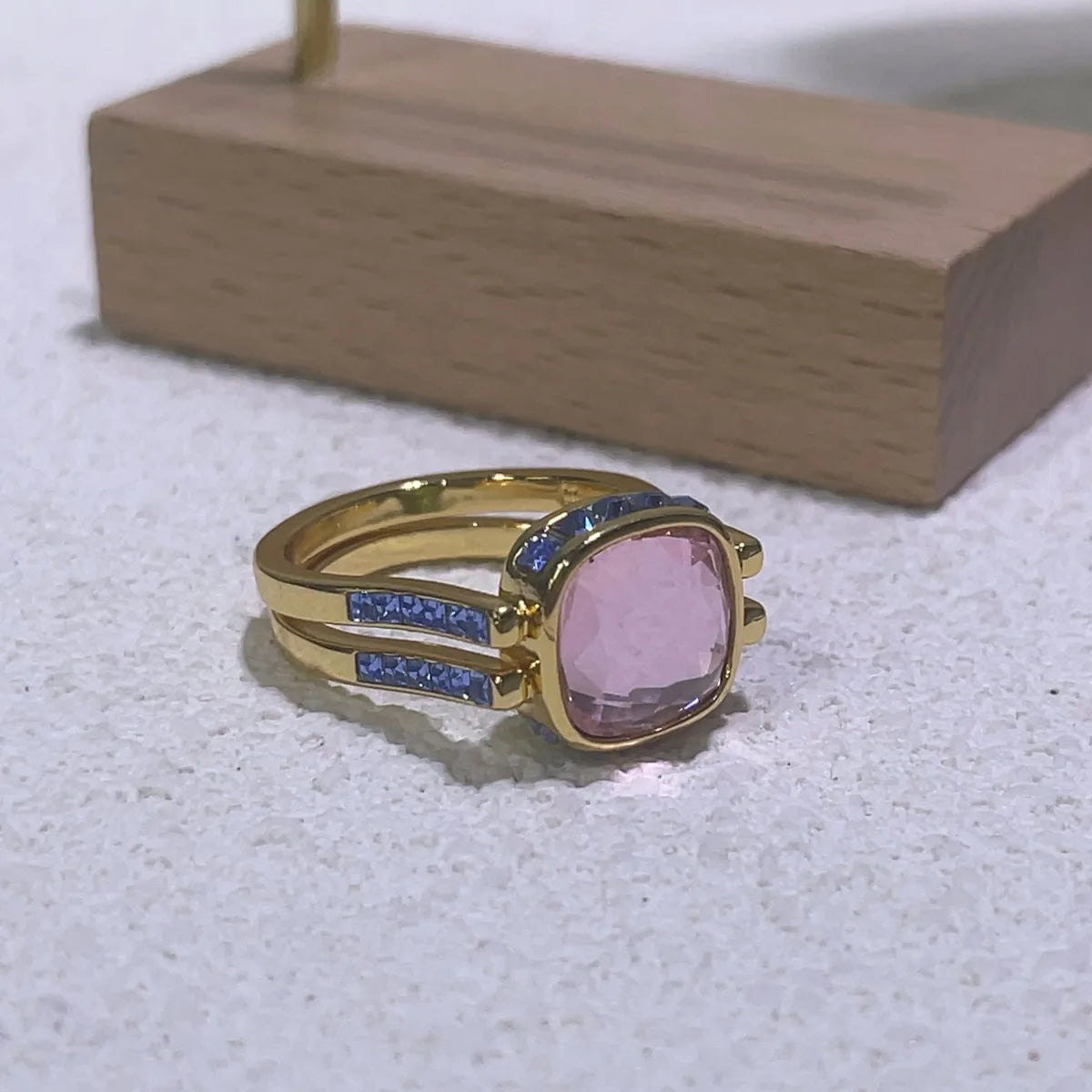 Rings Sales Trend Luxury Brand High Quality Jewelry Original Shiny Christmas Birthday Cocktail Party Engagement Gift for Women