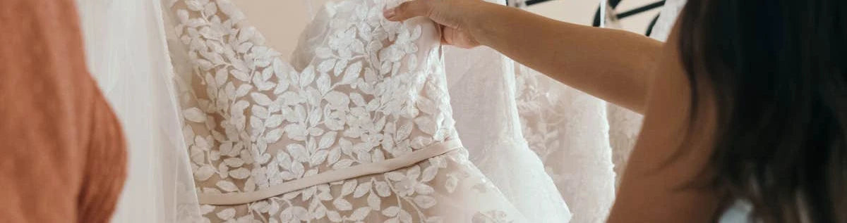 LORIE Vintage Lace Wedding Dress A-Line Strapless Appliques Princess Bridal Gown Princess Bow Tie Ball Bride Gown Customized