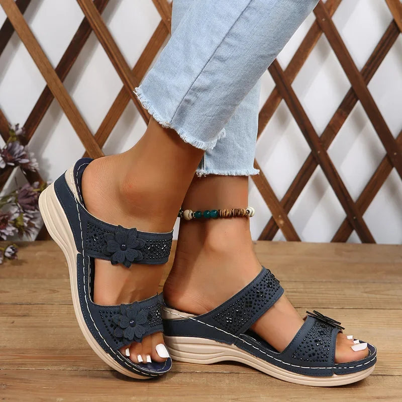Summer Women Slippers Women's Shoes Retro Roman Sandals Women Pu Casual Flower Wedge Sandals Platform Slippers Heel Plus Size