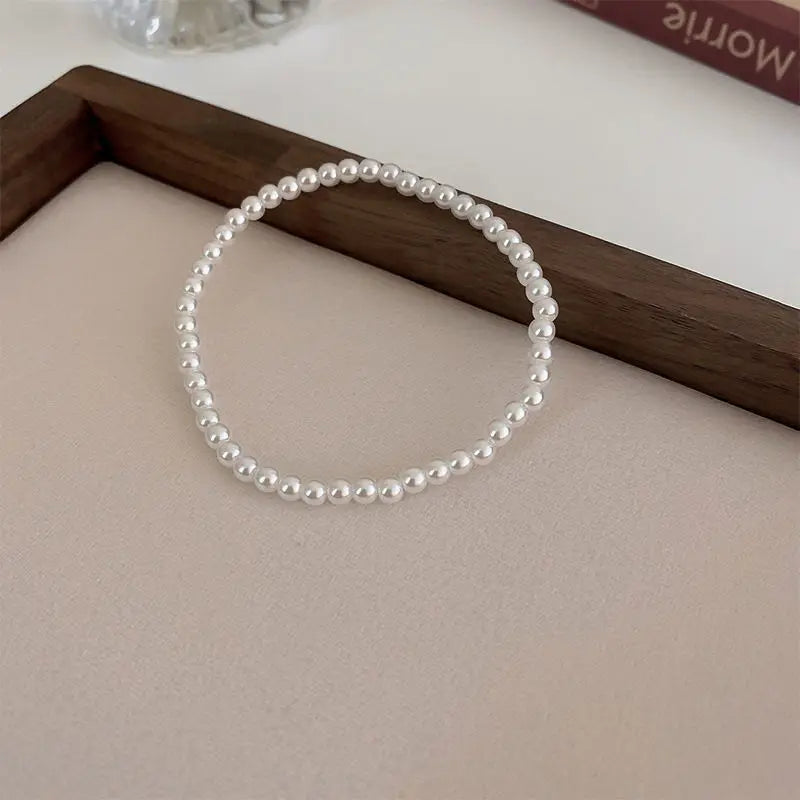 Elegant White Faux Pearls Beaded Bracelets for Women Adjustable Elastic Rope Bracelet French Luxury Hands Jewelry Accessories