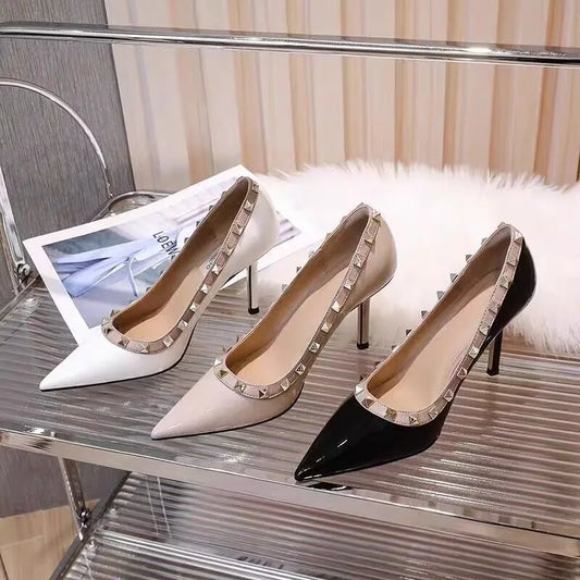 2025Lady Lock Studs Sexy Real Authentic Leather Trendy Fashion Shoes Pointy Toe Shiny Pumps