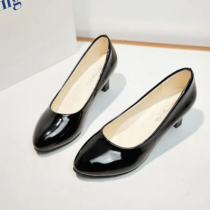 Spring Comfortable Professional Shoes Work Shoes Smart Casual Interview Shoes Women's Shoes Small Leather Shoes Medium Heel Blac