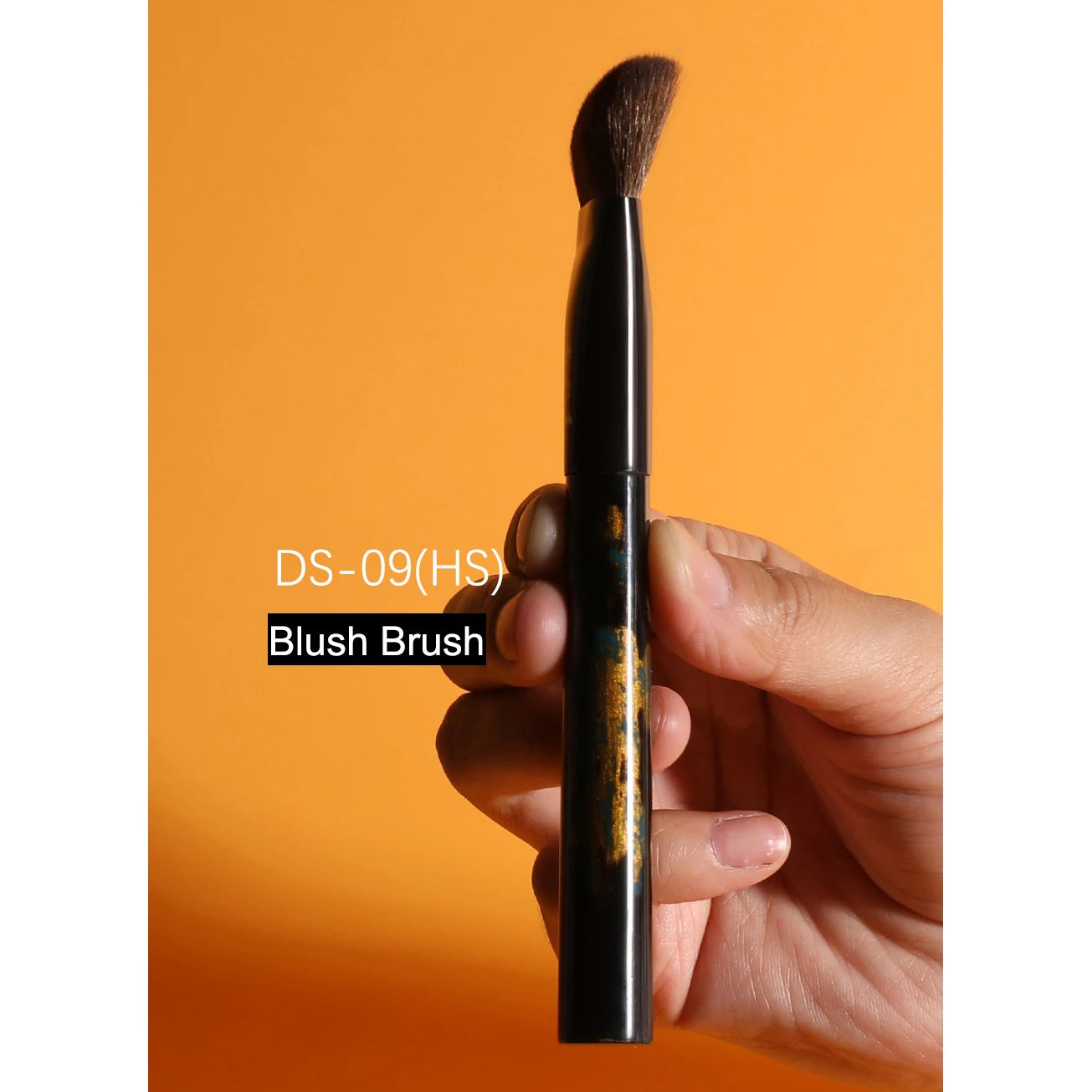 DS09(HS) Professional Handmade Make Up Brush 3D Triangle Blush Brush Pine Squirrel Goat Hair Raw Lacquer Handle Makeup Brushes