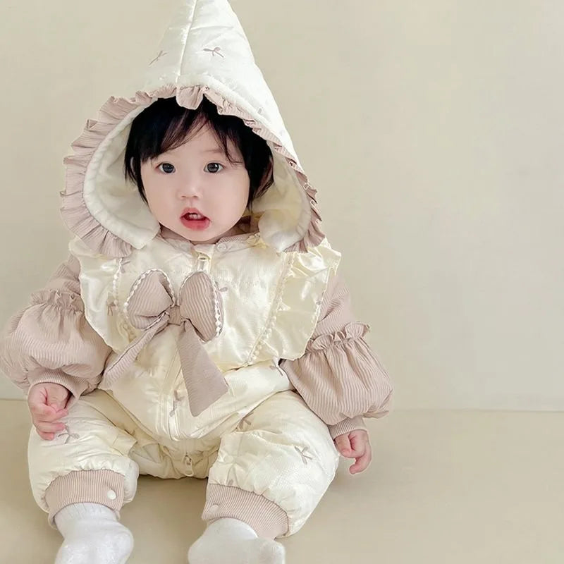2025 New Baby Winter Rompers Thick Cotton Hooded Jumpsuit Cozy Infant Bowknots Ruffle Outerwear for Newborns (0-24 Months)