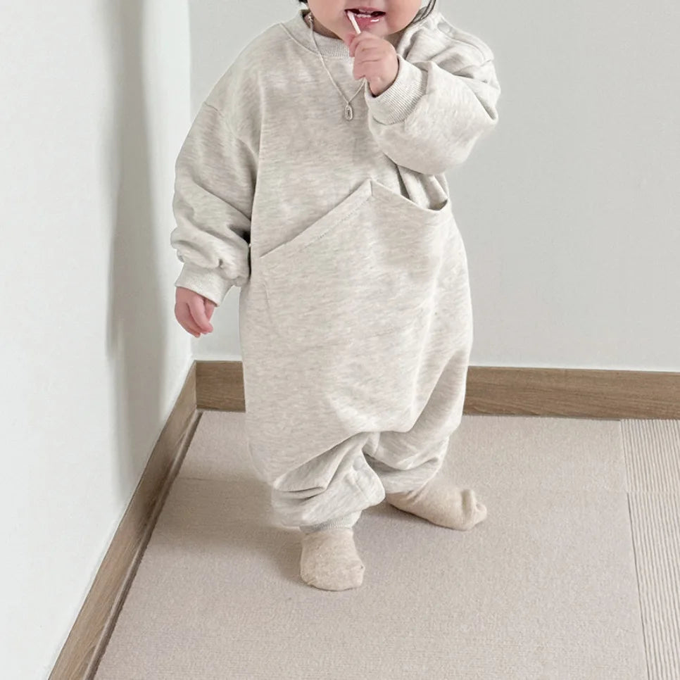 2025 Autumn New Baby Long Sleeve Romper Solid Infant Boy Girl Big Pocket Casual Jumpsuit Newborn Loose Cotton Clothes 0-24M