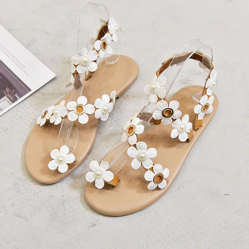 2025 White Lace Sandals Women Flip Flops Flat Sandals Women Bohemia Beach Shoes Women Plus Size Summer Fashion Woman WSH3628