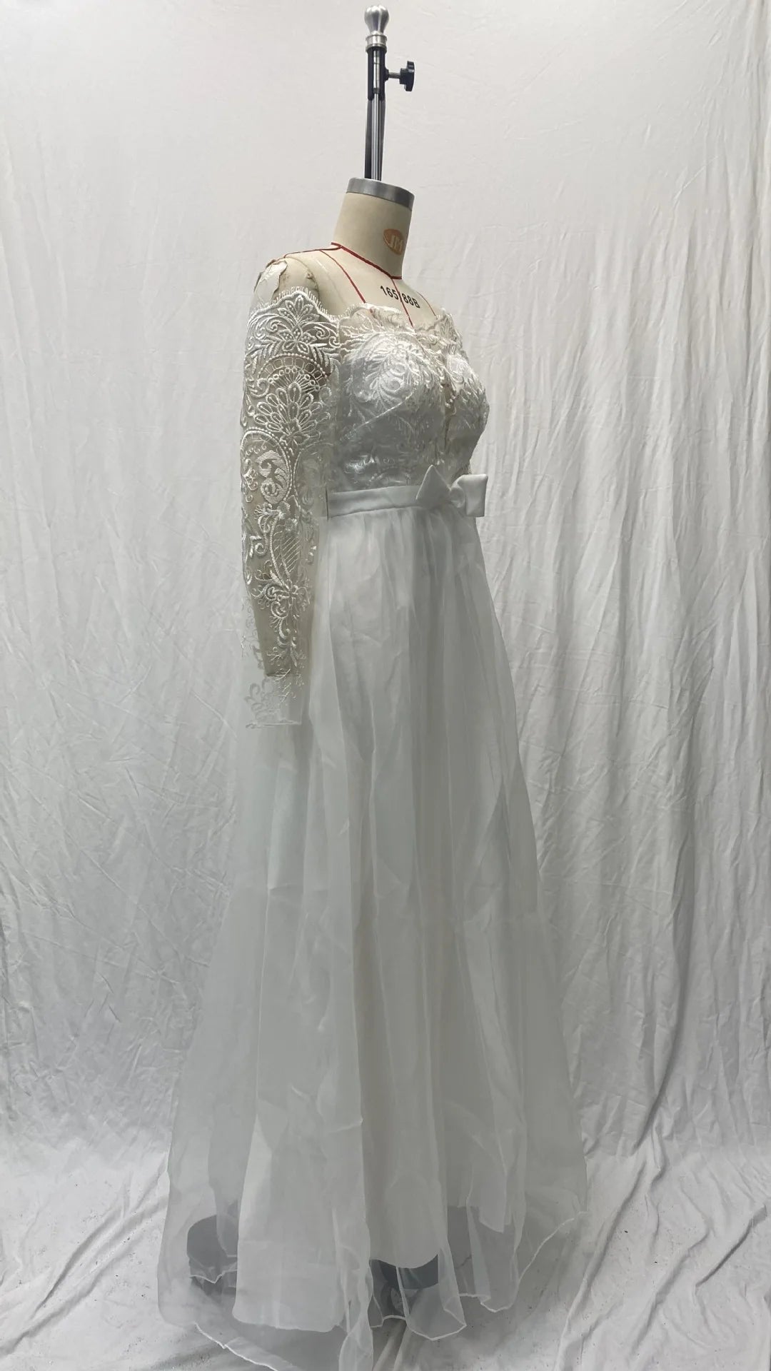 Fashionable Slim Fit V-Neck Lace Trimmer Wedding Dress with Train Elegant Style Polyester Fabric High Waist Long A- Line Skirt