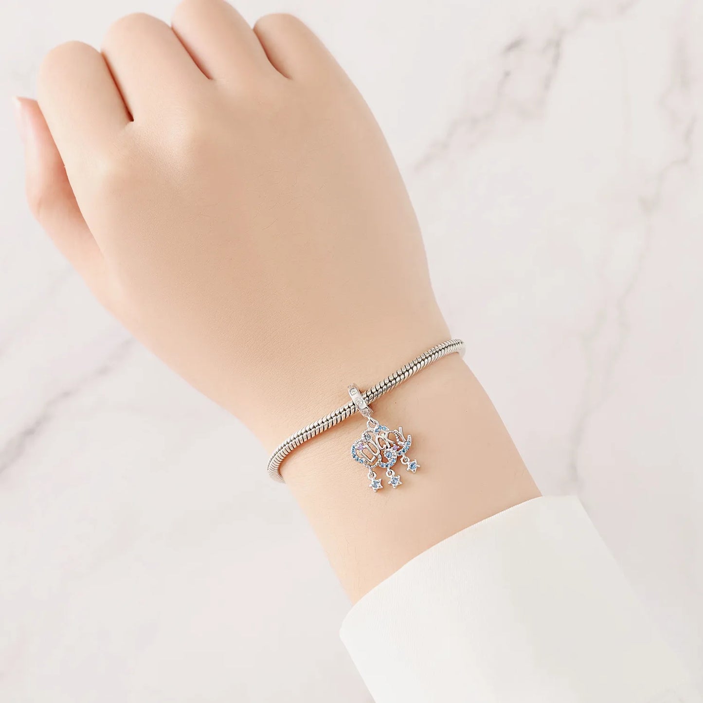 925 Sterling Silver Two-tone Symmetrical Angel Wing Pendant Necklace for Women Lucky Symbol Original Jewelry Party Couple Gift