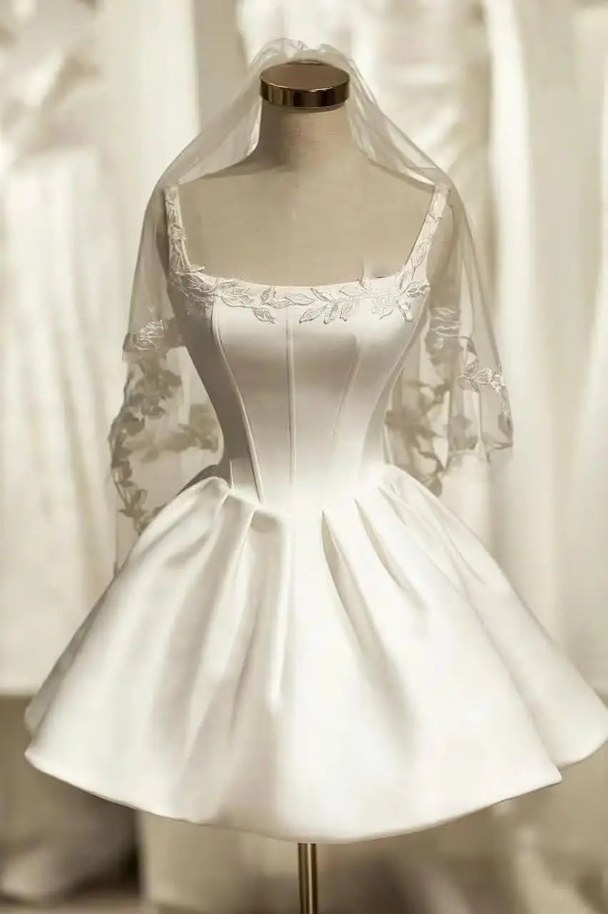 Satin Short Wedding Dresses for Bride Beach Spaghetti Straps Mini Tight Bridal Dress for Wedding