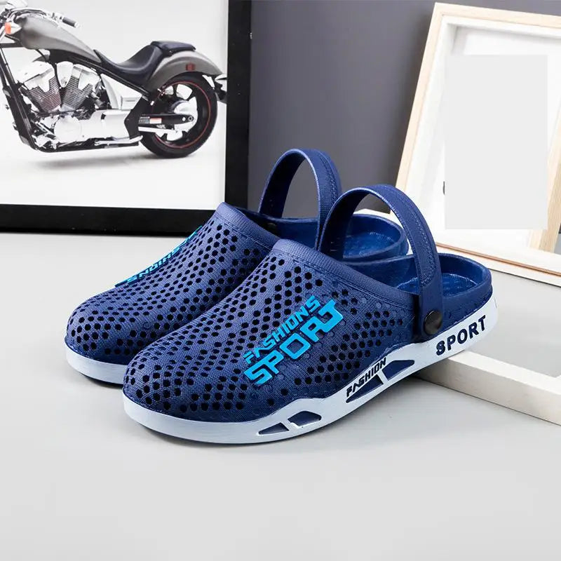 39-44 Mens Mules Clogs Summer Sandals Male Slippers Soft Bottom Beach Shoes Slip-On Zapatos Breathable Non-Slip Hollow Footwear