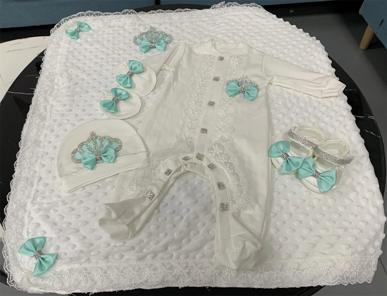 5pcs Baby Girl Outfits Set Welcome Home Hosptial Infant Receiving Blanket Pillow Bed Hat Mittens Romper Set