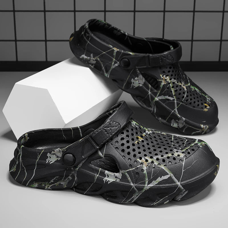 Men's Summer Sandals Clogs Men Women Breathable EVA Thick and Soft Sole Slippers Beach Water Shoes Couple's Clogs Big Size 47