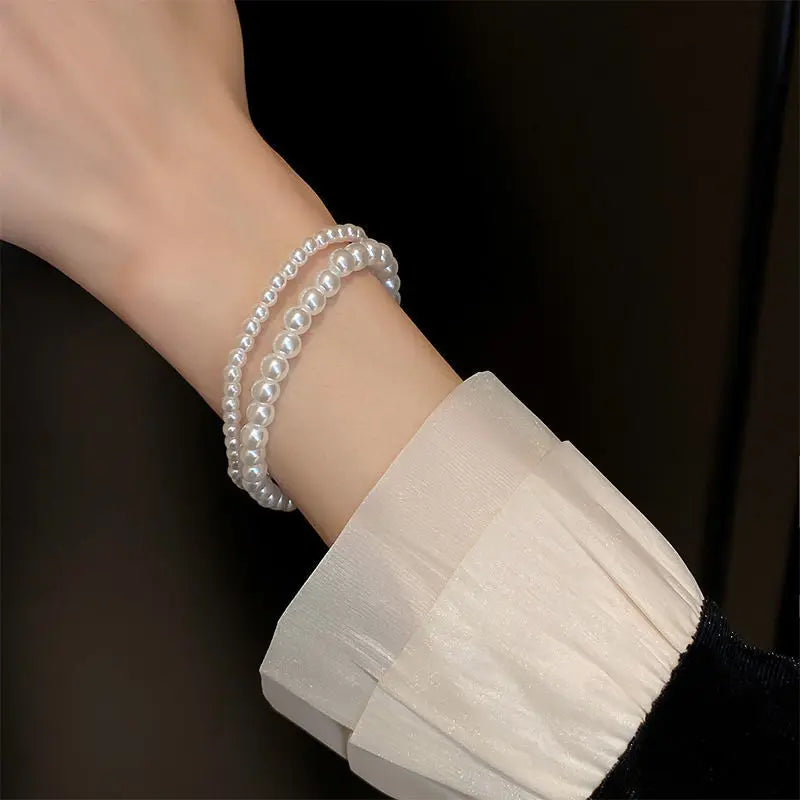 Elegant White Faux Pearls Beaded Bracelets for Women Adjustable Elastic Rope Bracelet French Luxury Hands Jewelry Accessories