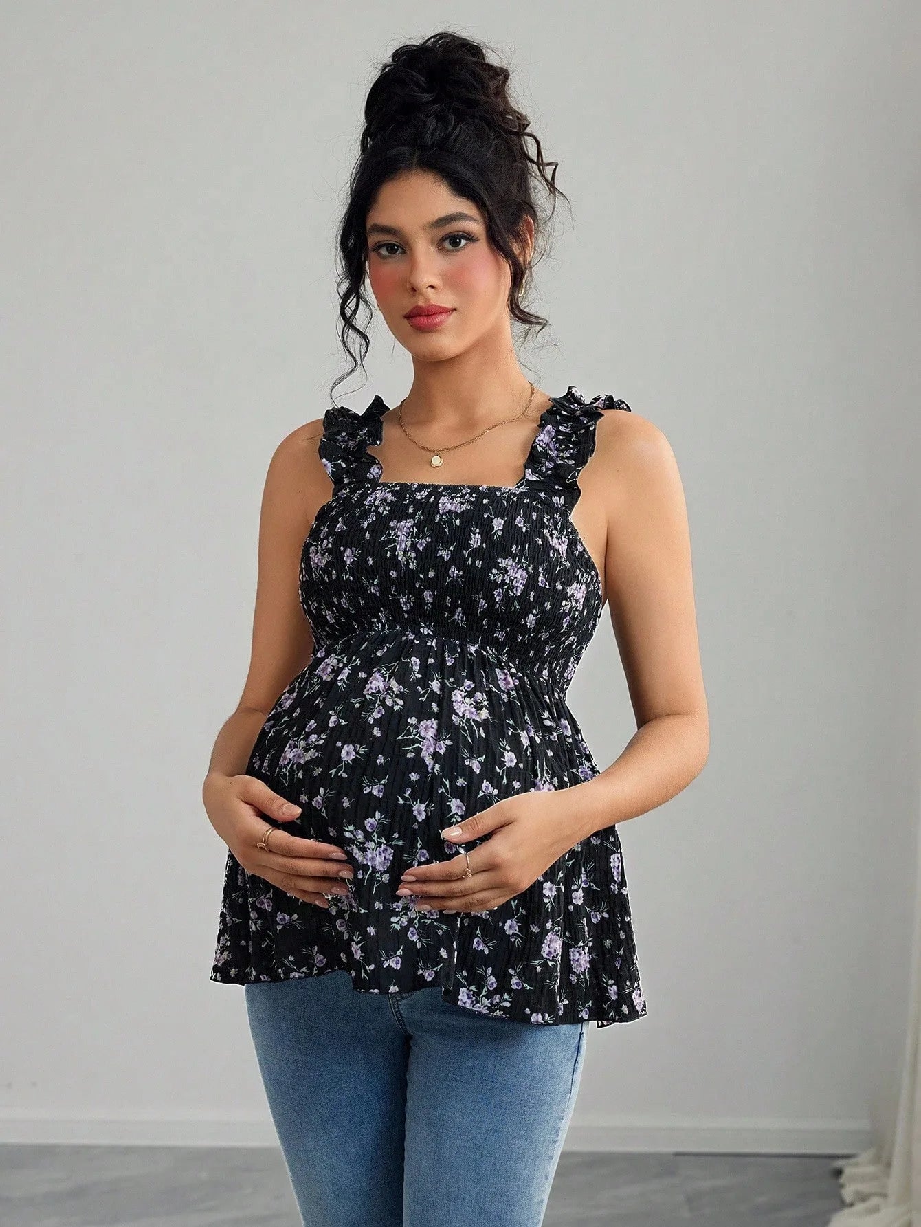 Maternity Clothing Spring and Summer New Printed Suspenders Maternity Top Square Collar A Word Maternity Vest Pregnancy Shirt