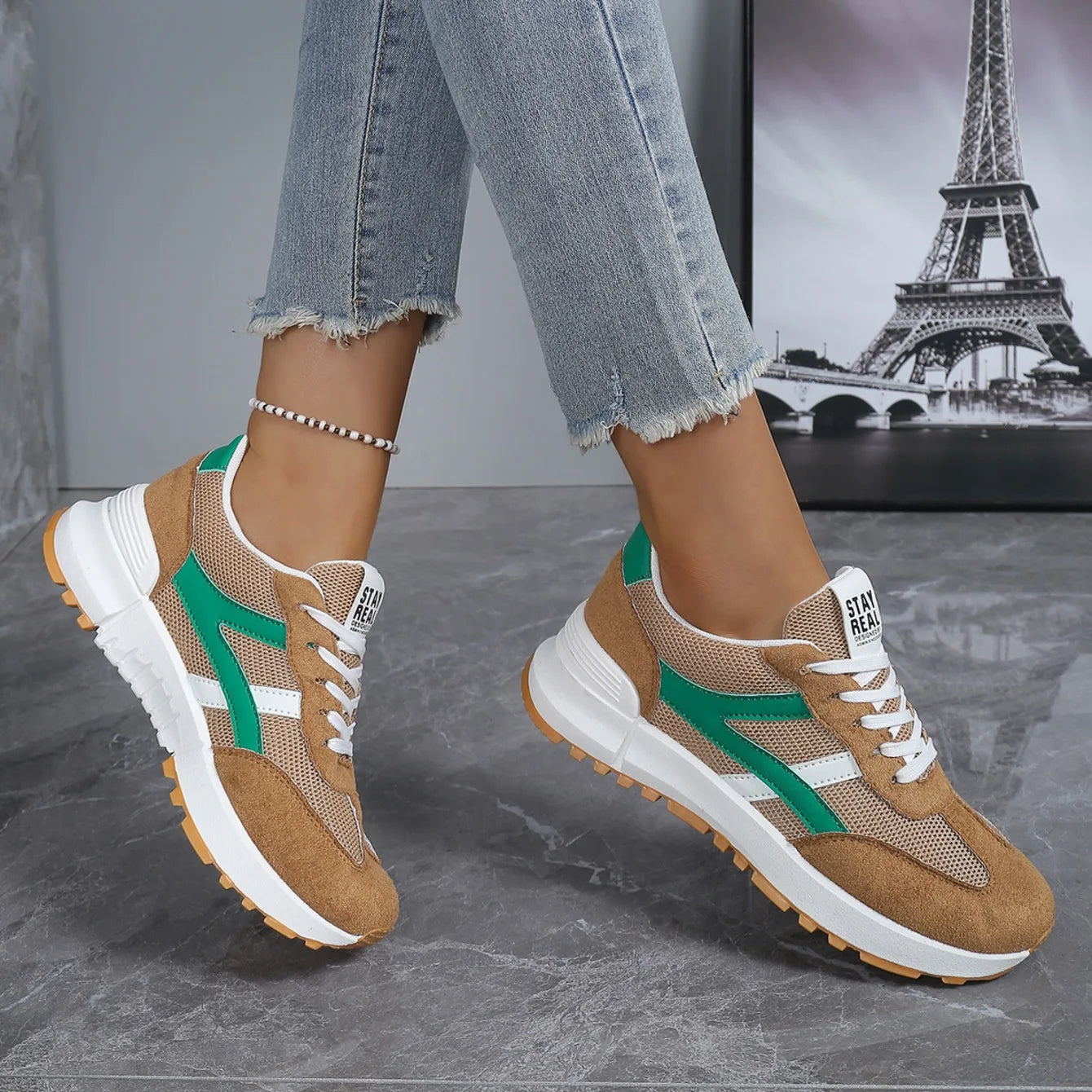 2026 New Women Sneakers Spring Autumn Casual Lace Up Designer Shoes Luxury Platform Loafers Anti Slip Comfort Female Sneakers