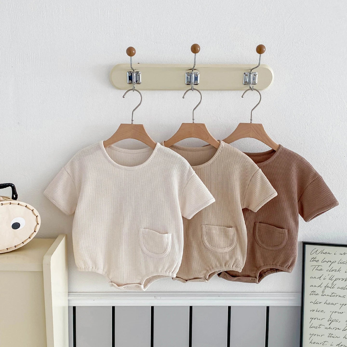 New Korean Style Baby Summer Cotton Simple Comfortable Short - Sleeve Waffle - Knit Onesie with Small Pocket Decoration Romper