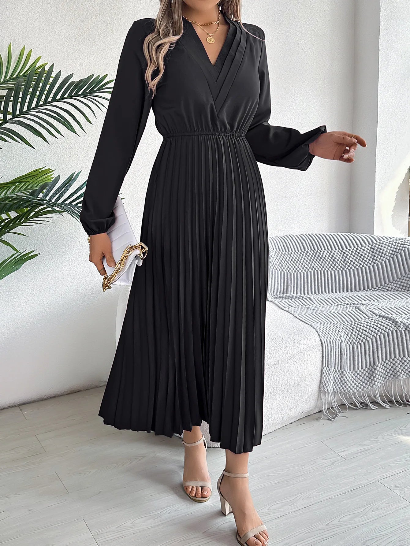 Women's Elegant Solid Color V-Neck Waist-Cinching Long Sleeve Midi Dress with Pleated Ruffles | Spring Autumn Fashion