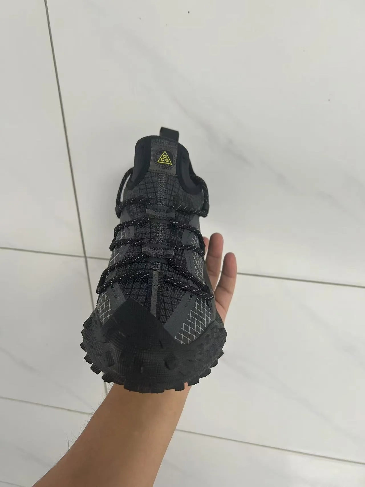 Waterproof Non-Slip Hiking Mountaineering Shoes Men's Women's Outdoor Rubber Sole Low Top EVA Breathable Trekking Shoes