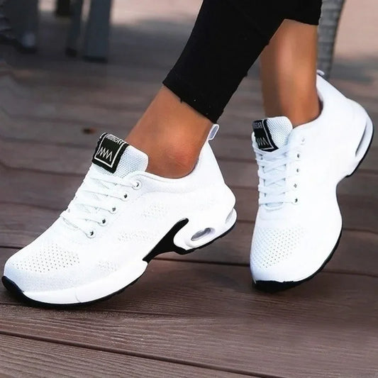Women Running Shoes 2025 Breathable Casual Shoes Outdoor Light Weight White Tenis Sports Shoes Casual Walking Sneakers for Wamen