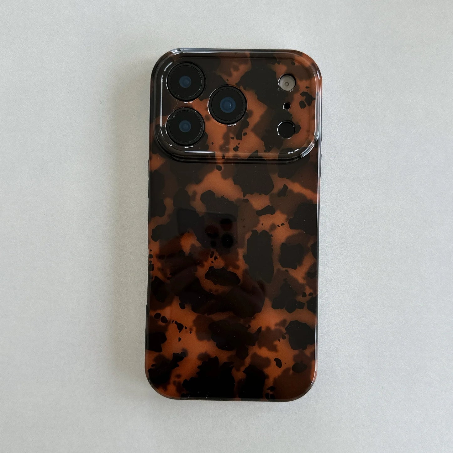 Retro Stylish Amber Color Lamber Pattern Glossy Phone Cover Case for iPhone 17 16 15 14 13 12 Pro Max Plus Air