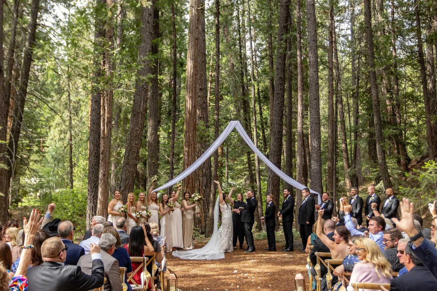 Tokyo Customized White Off the Shoulder Wedding Dress Long Sleeve Side High Split Lace-Up Bridal Gown Floor-Length Wedding Gown