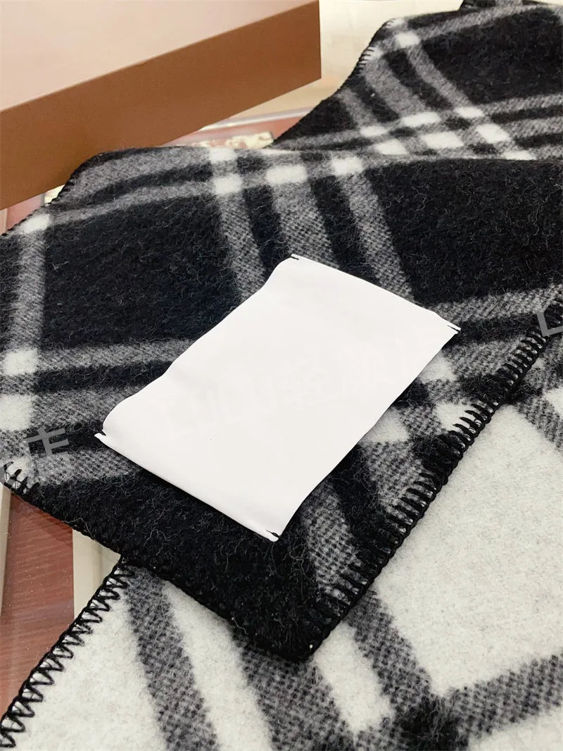 Scarf Shawl Double-Faced Plaid Wool Scarf Neck Warmer Soft Comfortable Fashion Long Scarf for Men and Women