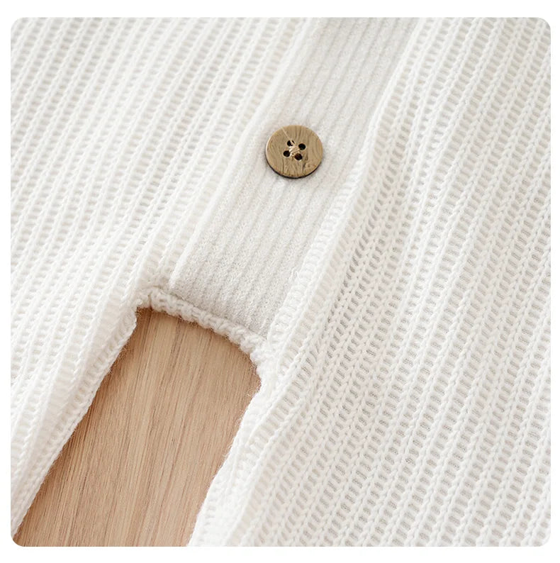 Spring and Autumn Knitted Newborn 2PCS Baby Onesie+Hats Minimalist Round Neck Button Comfortable Casual Raglan sleeve design