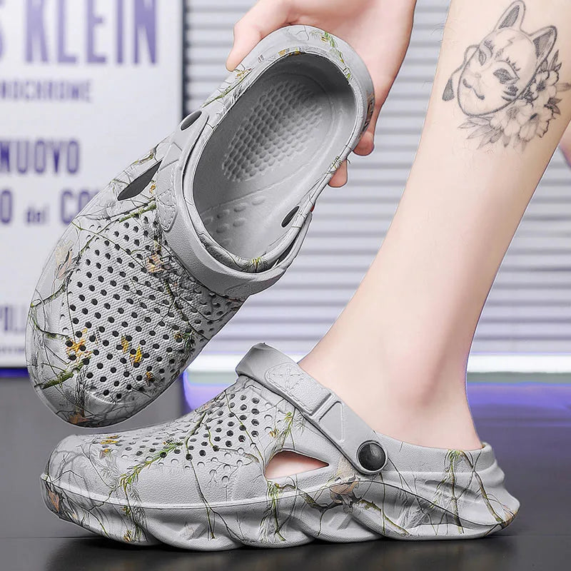 Men's Summer Sandals Clogs Men Women Breathable EVA Thick and Soft Sole Slippers Beach Water Shoes Couple's Clogs Big Size 47
