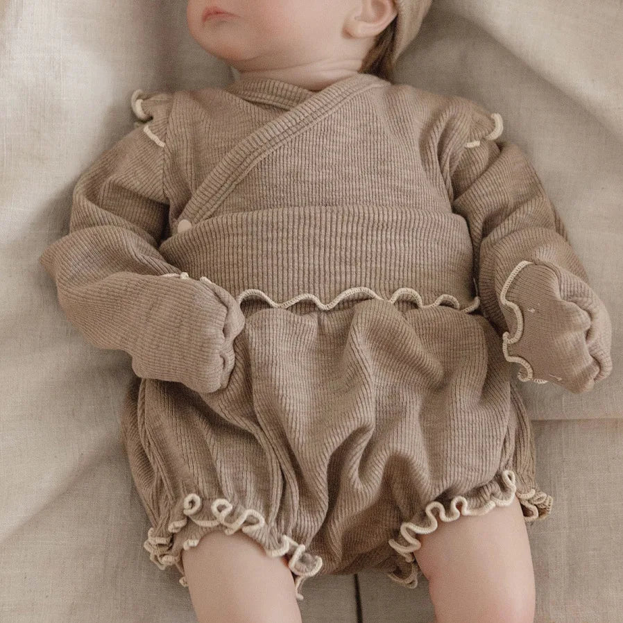 6738 Baby Clothing Set 2025 Autumn New Baby Girl's Home Suit Flying Sleeve Top+High Waist Belly Shorts Pajamas Set