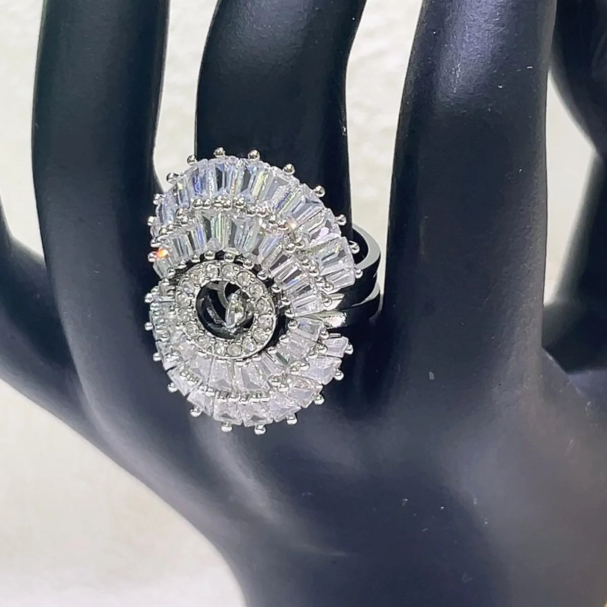 Rings Sales Trend Luxury Brand High Quality Jewelry Original Shiny Christmas Birthday Cocktail Party Engagement Gift for Women