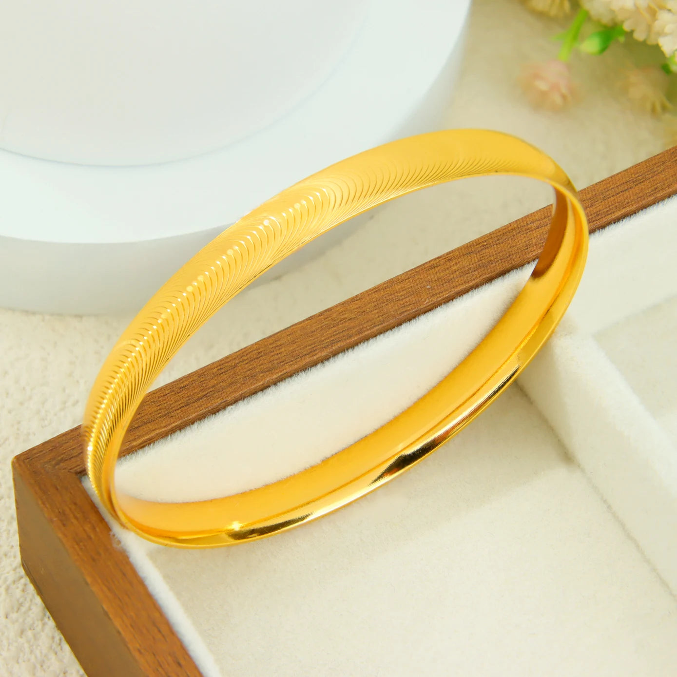 Arabic Bridal Wedding Cuff Bracelet 24k Gold Plated Dubai Simple Fashion Wrap Bangles Oman Women Event Party Daily Jewelry