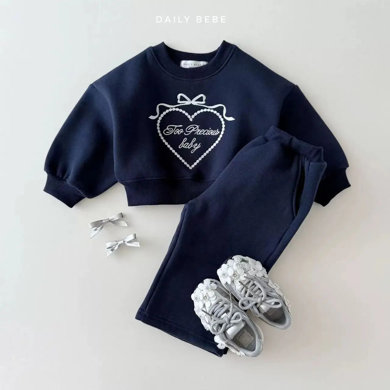 2025 Spring New Children Long Sleeve Clothes Set Baby Girls Heart Embroidery Sweatshirt + Pants 2pcs Suit Kids Sports Outfits