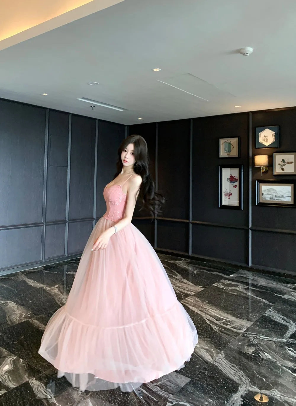 2025 French Elegant Luxury Evening Dress Women Chic Gown Fashion Mesh Lace Party Dresses Heavy Craftsmanship Boned Wedding Dress
