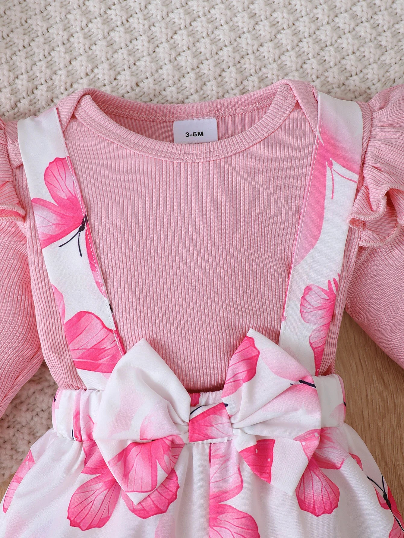 3Pcs Baby Girl Set Flying Sleeve Pit Strip jumpsuit+Printed Strap Pants+Headband Set 0-24 Months Baby Girl Spring Autumn Set