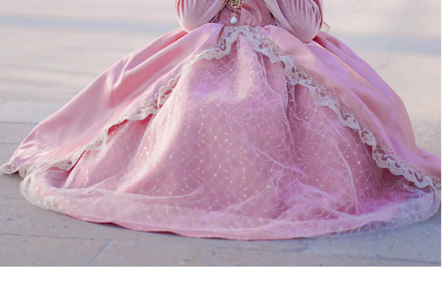 Kids Pink Aurora Princess Lolita Dress Halloween Costume Girl Sleeping Beauty Princess Cosplay Birthday Party Dresses for 2-12Y