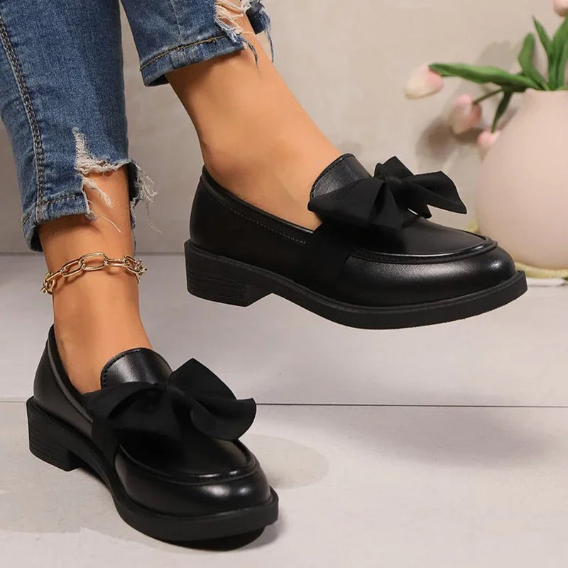Fashion Bowknot Slip On Loafers for Women 2025 Summer Solid Color Patent Leather Shoes Woman Comfort Soft Sole Platform Loafers